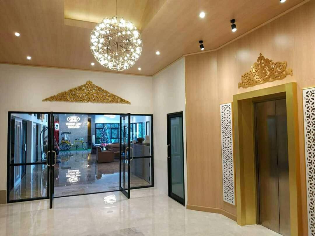 Vista Hotel Chiang Mai - Sha Extra Plus Exteriör bild