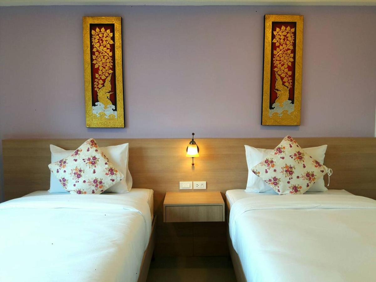 Vista Hotel Chiang Mai - Sha Extra Plus Exteriör bild