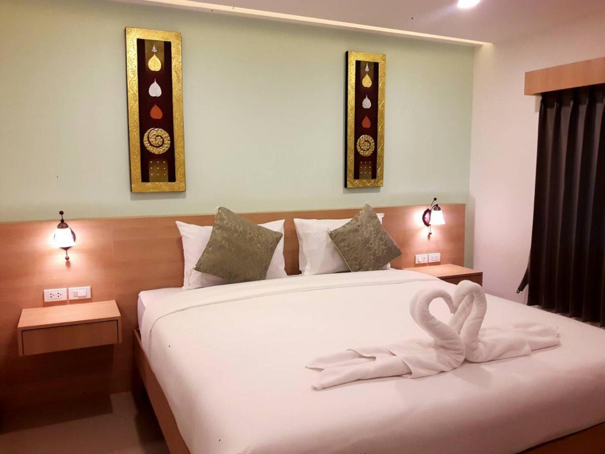 Vista Hotel Chiang Mai - Sha Extra Plus Exteriör bild