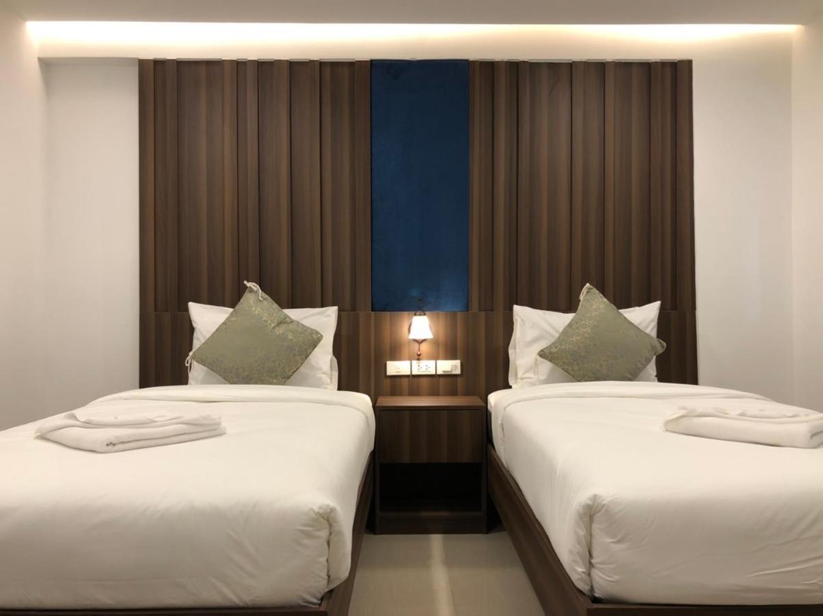 Vista Hotel Chiang Mai - Sha Extra Plus Exteriör bild