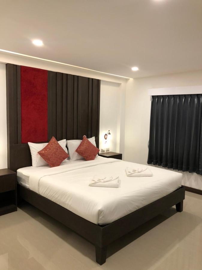 Vista Hotel Chiang Mai - Sha Extra Plus Exteriör bild