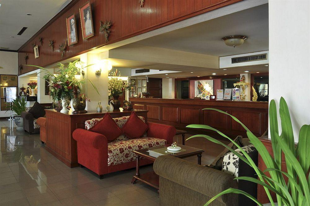 Vista Hotel Chiang Mai - Sha Extra Plus Exteriör bild