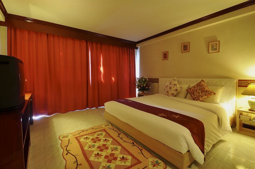 Vista Hotel Chiang Mai - Sha Extra Plus Exteriör bild